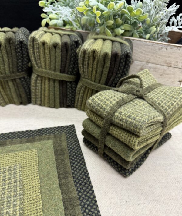 Wool Bundle Green #2 - Image 2