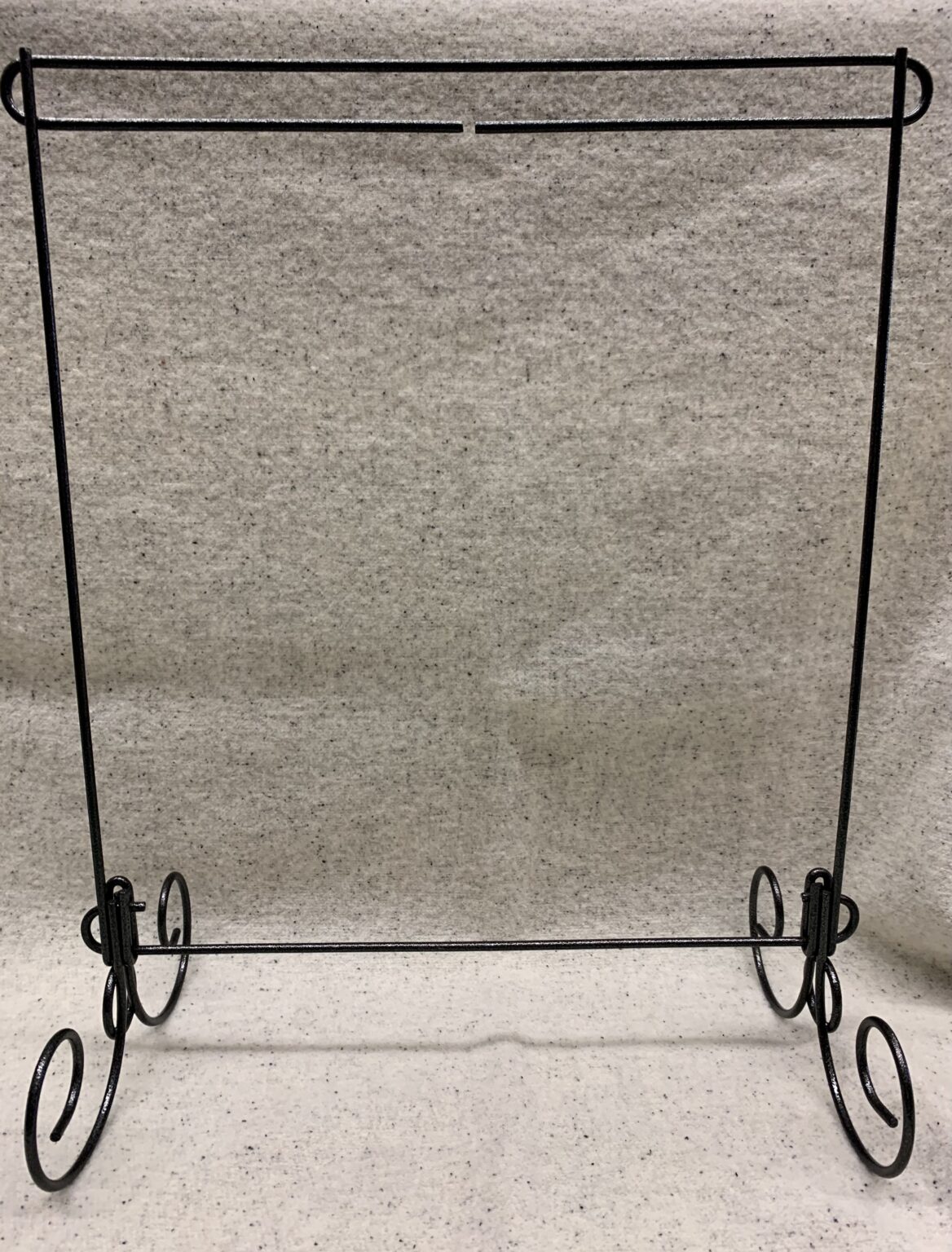 Quilt Table Stand The Woolen Needle