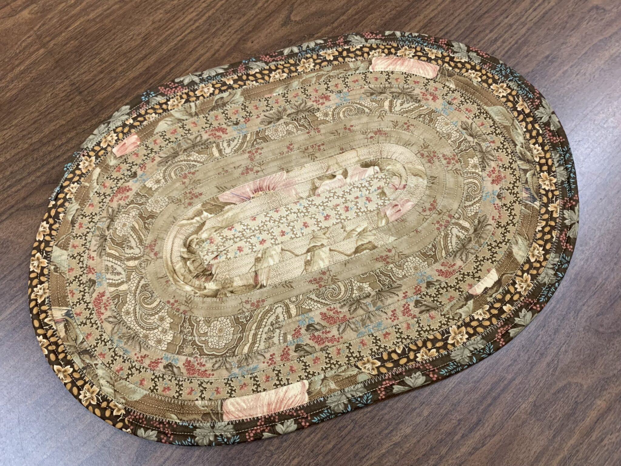 Brown Jelly Roll Placemat Sample The Woolen Needle