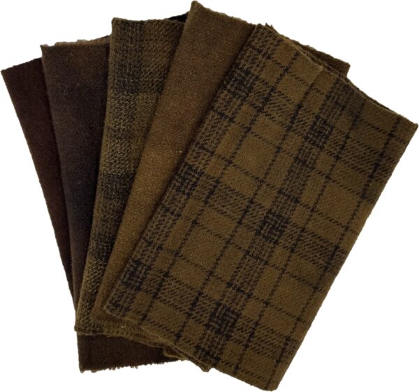 Wool Cake: Seal Brown