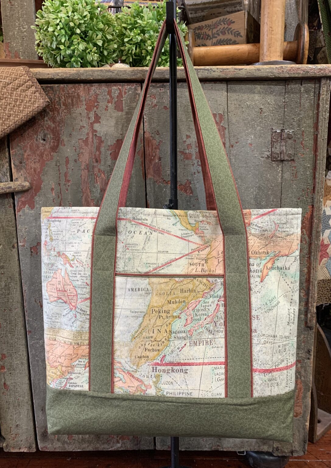 Favorite Tote Shop Sample - The Woolen Needle