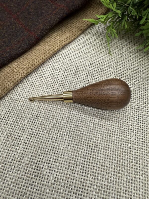 Small Teardrop Hook Walnut B